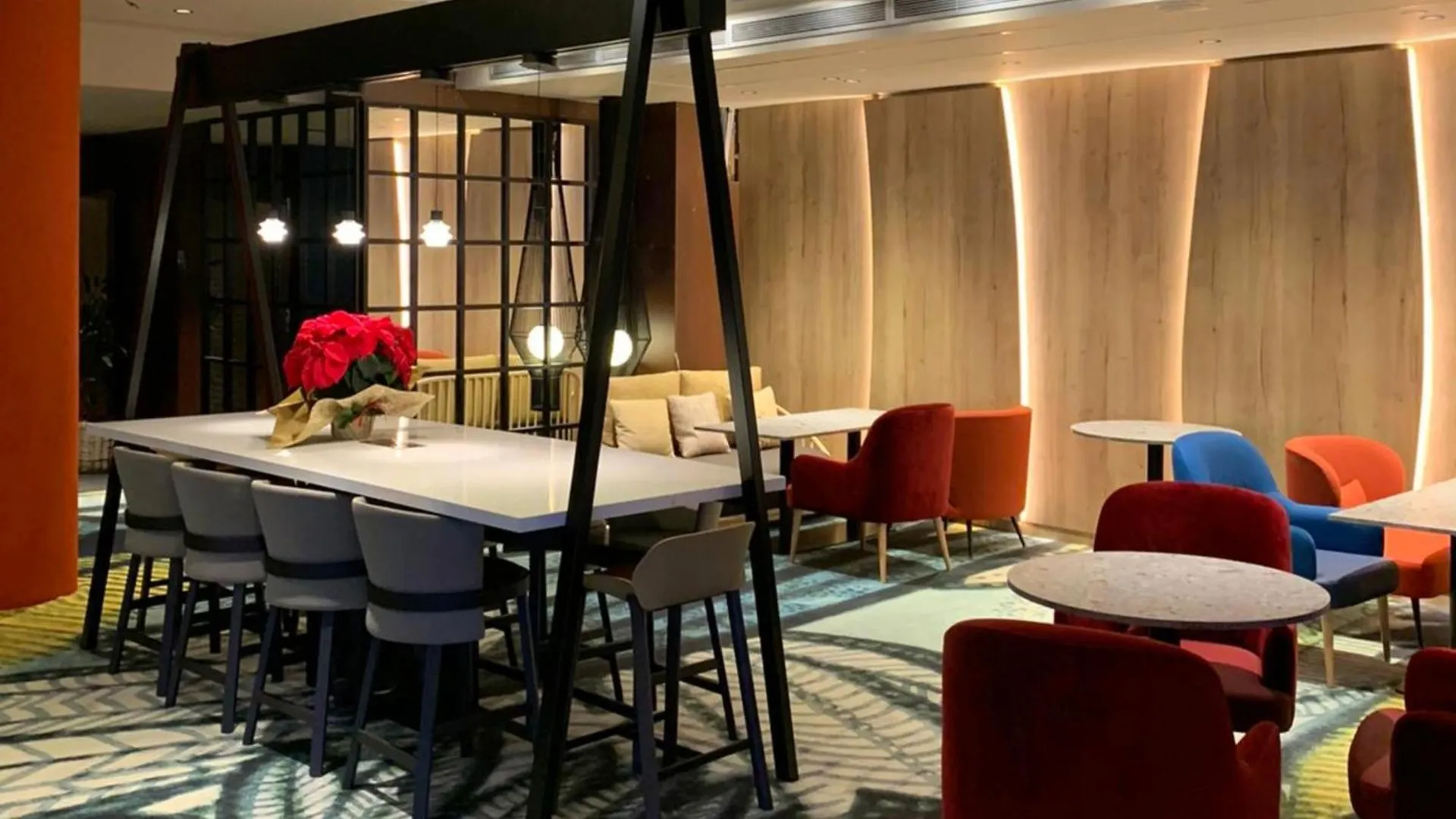 Hotel Indigo Barcelona Granvia Plaza Espana, An Ihg Hotel