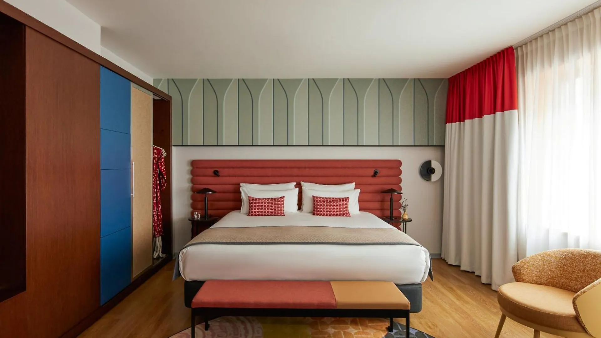 Hotel Indigo Barcelona Granvia Plaza Espana, An Ihg Hotel 4*,  Spain