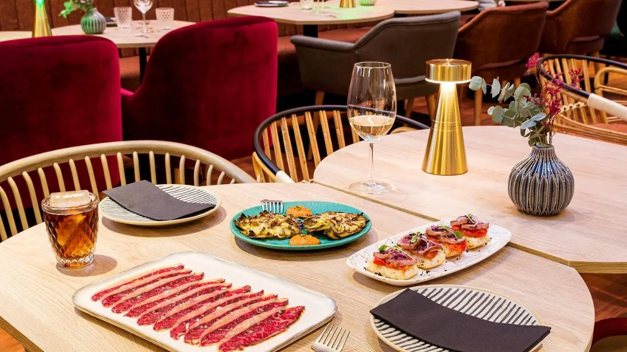 Hotel Indigo Barcelona Granvia Plaza Espana, An Ihg Hotel