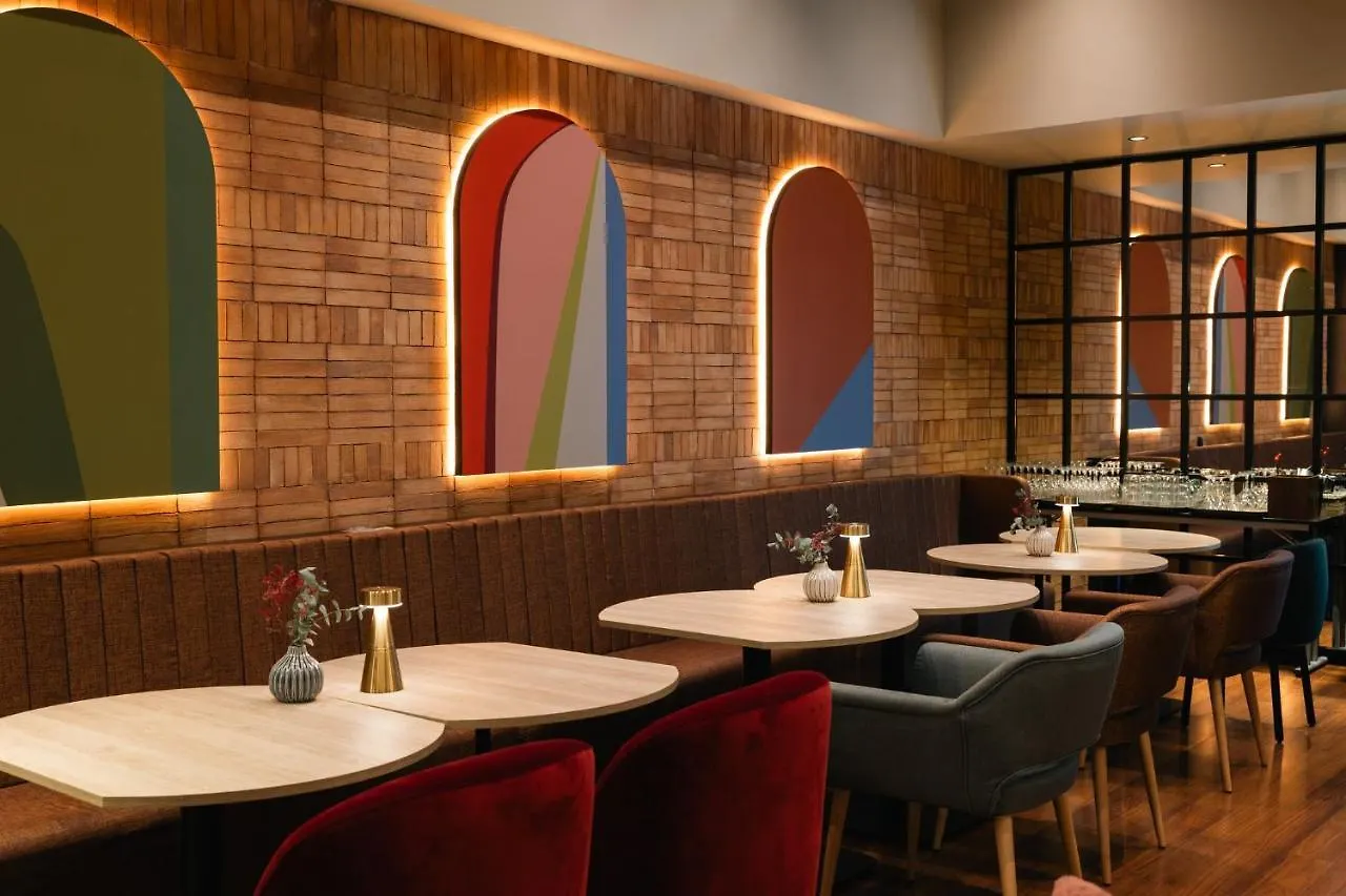 ****  Hotel Indigo Barcelona Granvia Plaza Espana, An Ihg Hotel Ισπανία