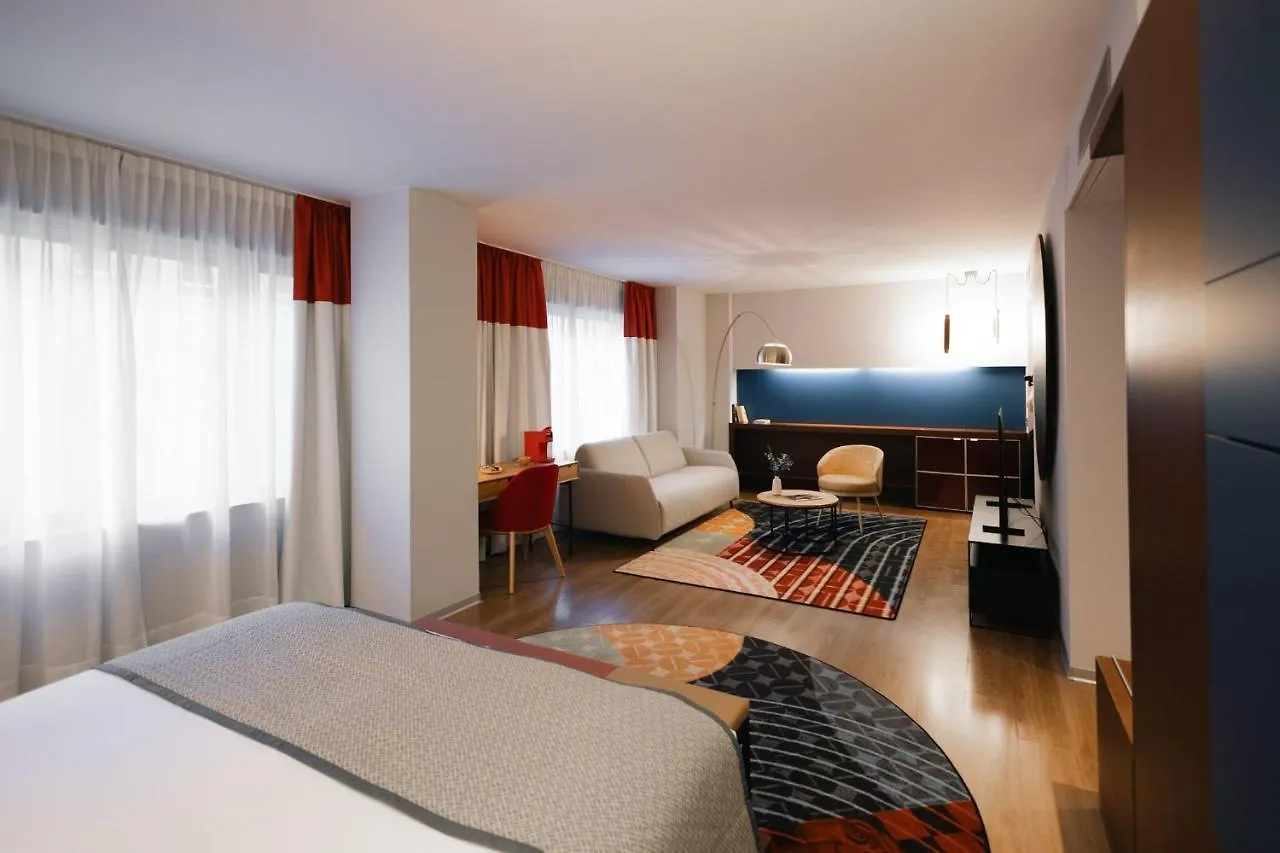 Hotel Indigo Barcelona Granvia Plaza Espana, An Ihg Hotel